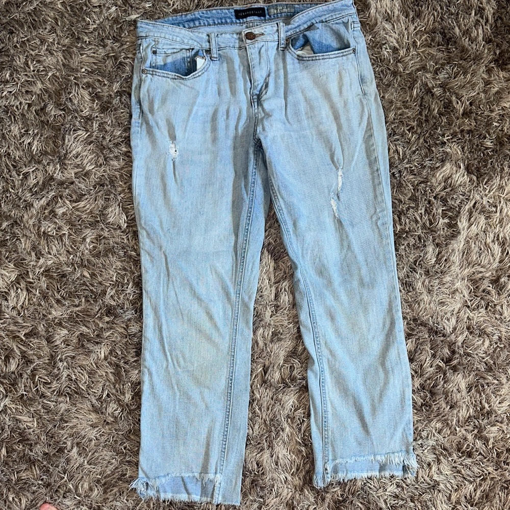 Women’s Aeropostale Size 10 Light Blue Distressed Jeans